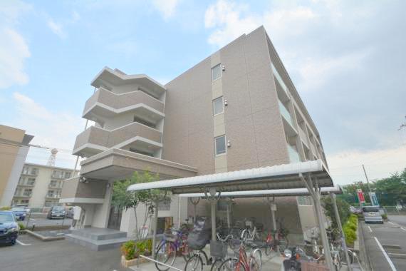 建物外観　綺麗な外観の素敵なお部屋があなたを待っています。