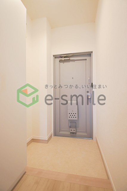 玄関　シンプルで使いやすい玄関です