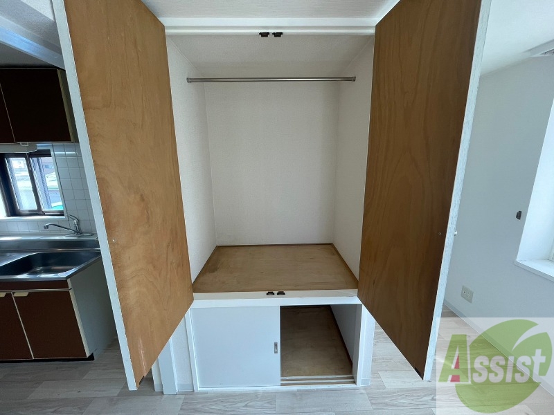 収納　収納もバッチリあるのでお部屋が片付きますよ！