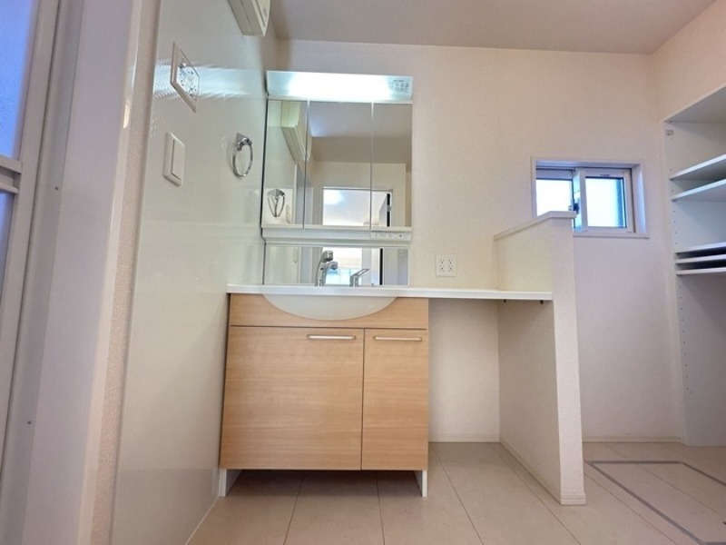 洗面設備　図面と現状に相違がある場合には現状を優先