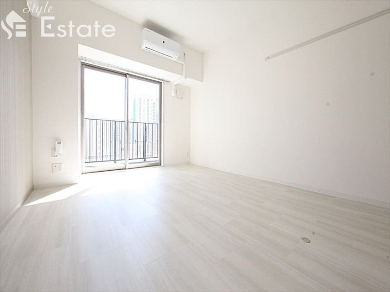 居室・リビング　内装