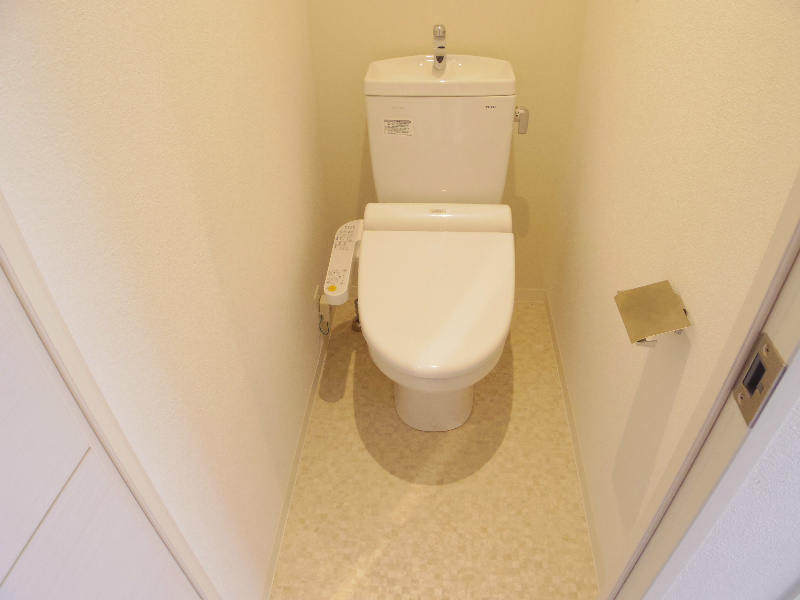 トイレ　ウォシュレットトイレ
