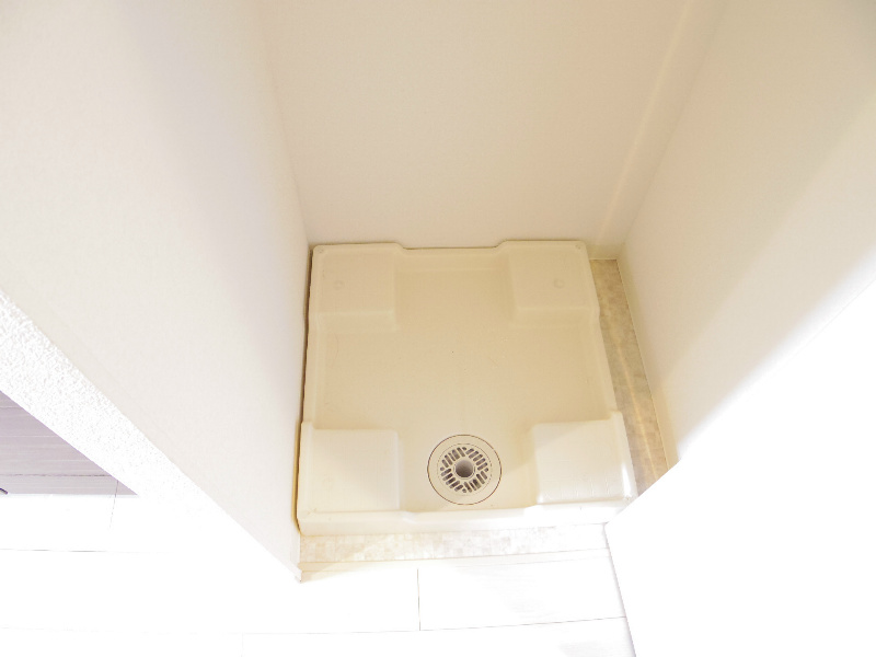 洗面設備　室内洗濯機置き場