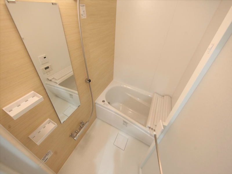 バス・シャワールーム　浴室暖房乾燥機付　追い焚き付お風呂　ミストサウナ