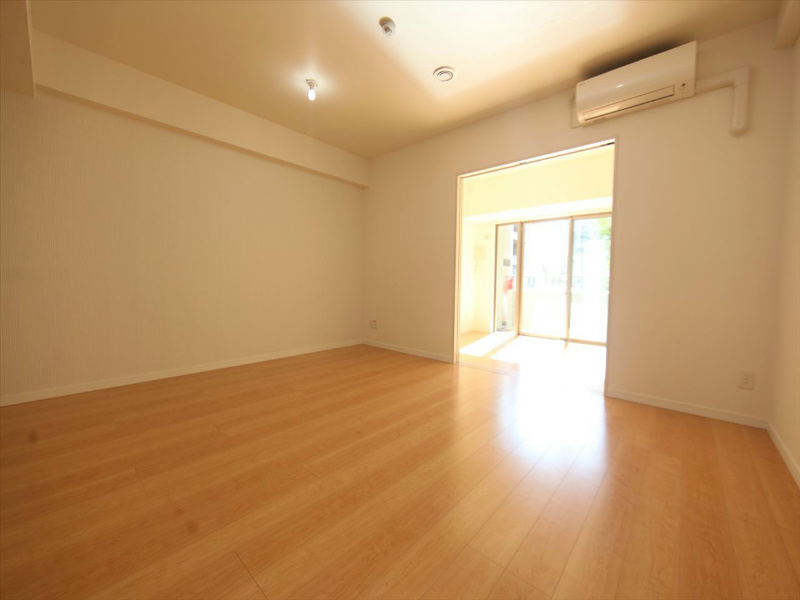 その他部屋・スペース　ＬＤＫ14.6帖　洋室5.6帖　南面バルコニー