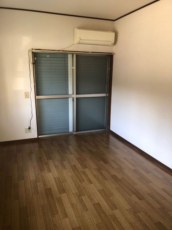 居室・リビング　収納