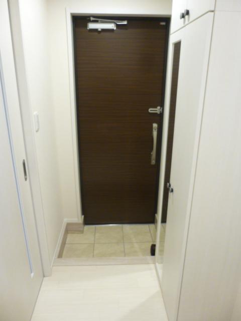 玄関　落ち着いた玄関です