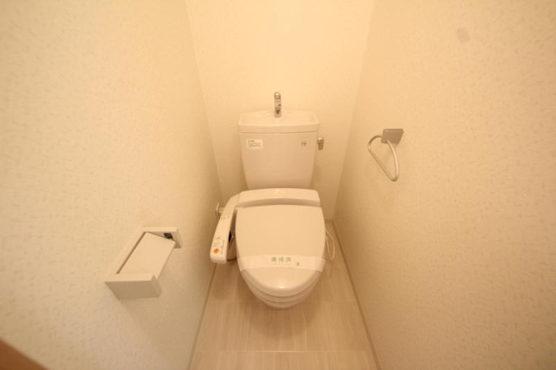 トイレ　コンパクトで使いやすいトイレです