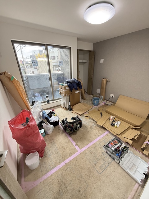 居室・リビング　施工中参考