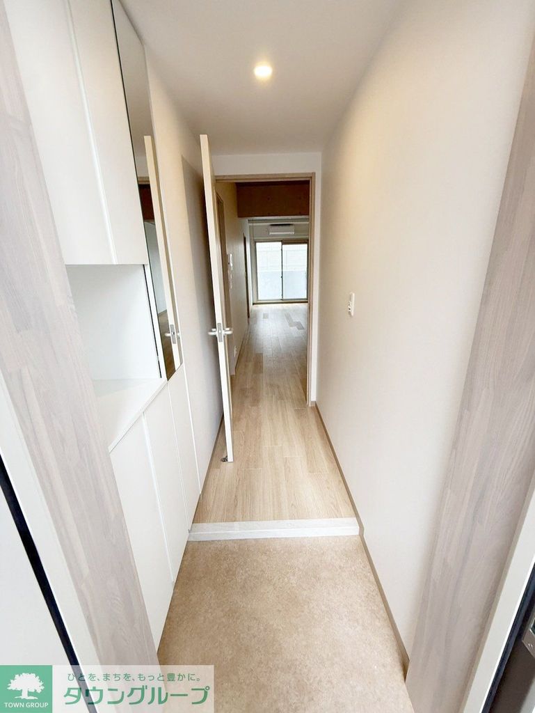 玄関　お部屋探しはタウンハウジングへ♪