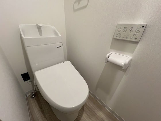 トイレ　※別部屋の写真です