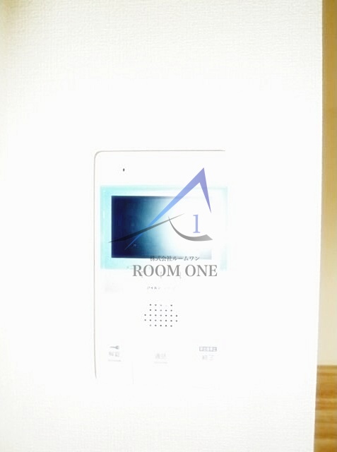 セキュリティ　モニター付きインターホンです。