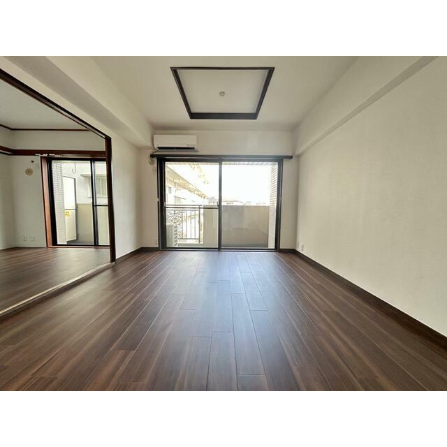 居室・リビング　別部屋の写真です