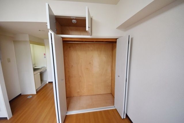 収納　★ゆったりした収納スペース★