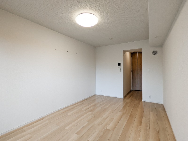 居室・リビング　図面と現状に相違がある場合には現状を優先