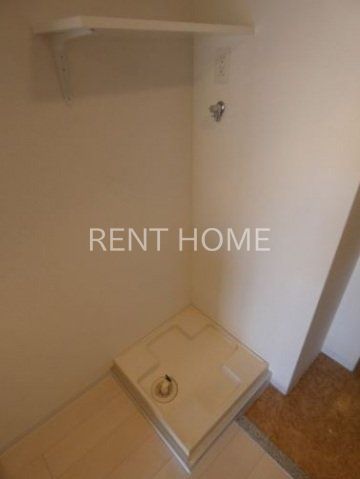 その他　室内洗濯機置場です。