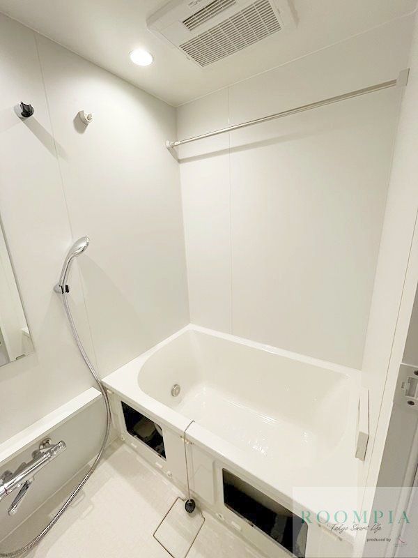 バス・シャワールーム　バス