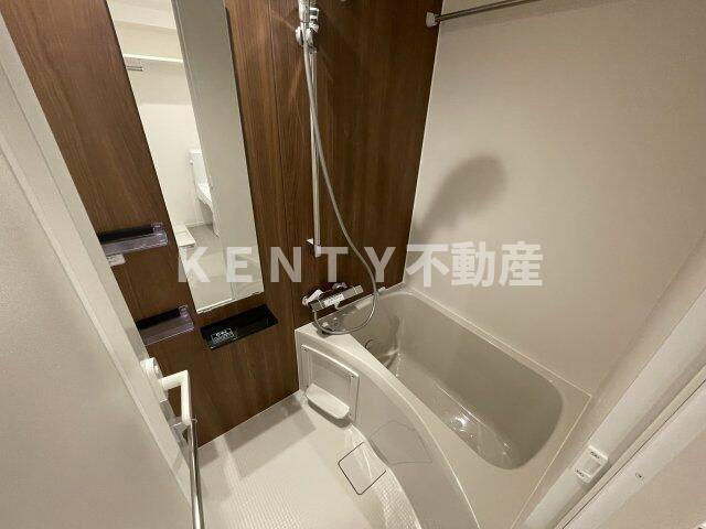 バス・シャワールーム　日々の疲れを癒すお風呂付です