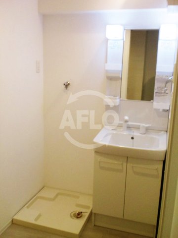 洗面設備　ウエンズ大阪城北　独立洗面台