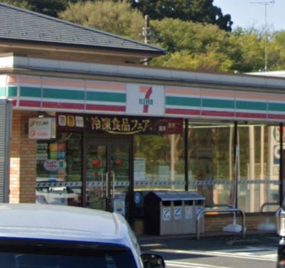 コンビニ　セブンイレブン 千葉柏井1丁目店（コンビニ）まで989m