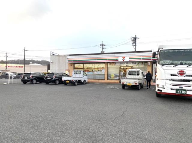 コンビニ　セブン－イレブン福山神辺店（コンビニ）まで119m