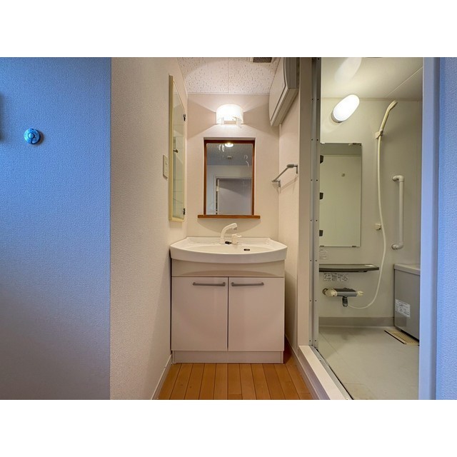 洗面設備　別部屋参照・現況優先