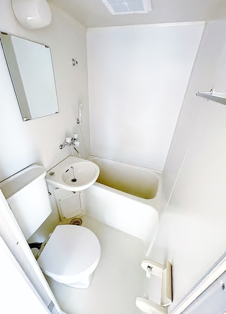 バス・シャワールーム　他の号室の御写真です。参考画像