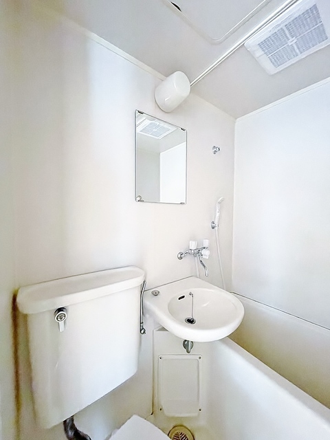 洗面設備　他の号室の御写真です。参考画像