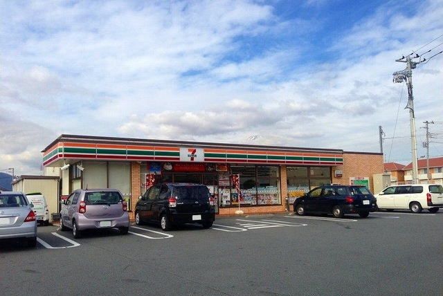 コンビニ　セブン-イレブン 御殿場駒門店（コンビニ）まで1600m