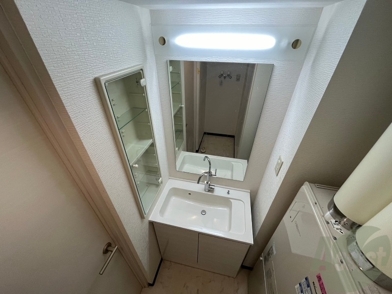 洗面設備　シャンプードレッサーで身支度もラクラクです！