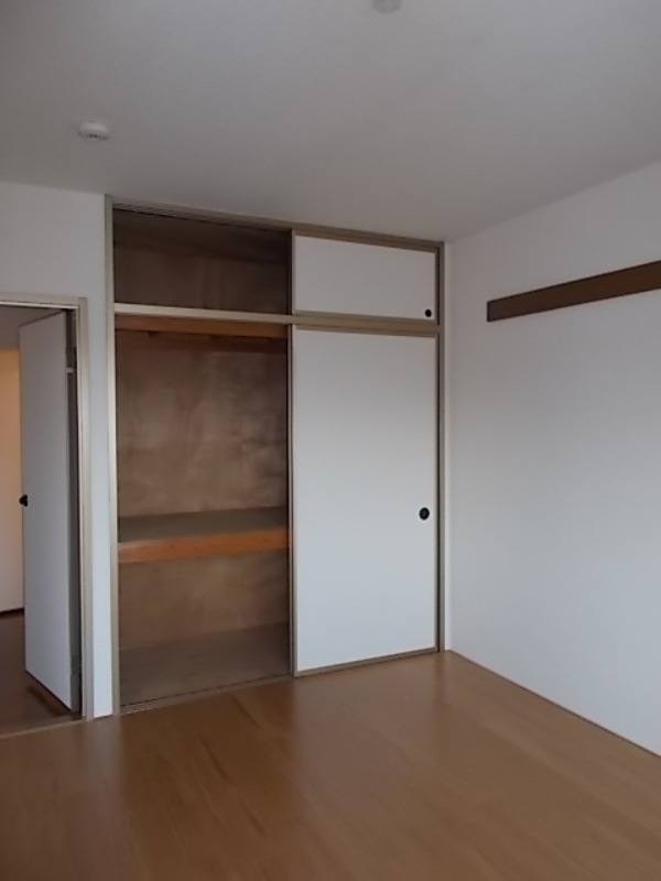 収納　図面と現状に相違がある場合には現状を優先