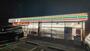 コンビニ　セブンイレブン八王子万町店（コンビニ）まで214m