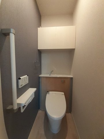 トイレ　清潔感のあるトイレです