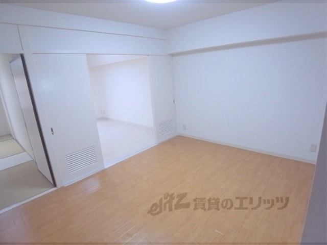 居室・リビング　居室