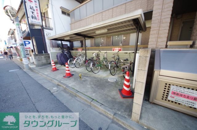 駐車場　駐車場