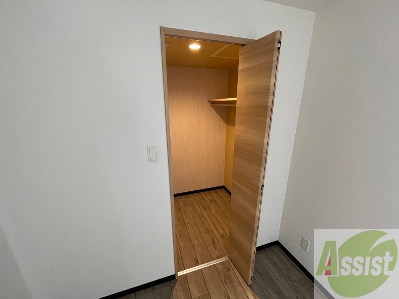 収納　クローゼットがありました。お洋服や荷物はここへ