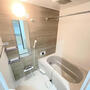 バス・シャワールーム　※写真は同じマンションの違う部屋のものになります。