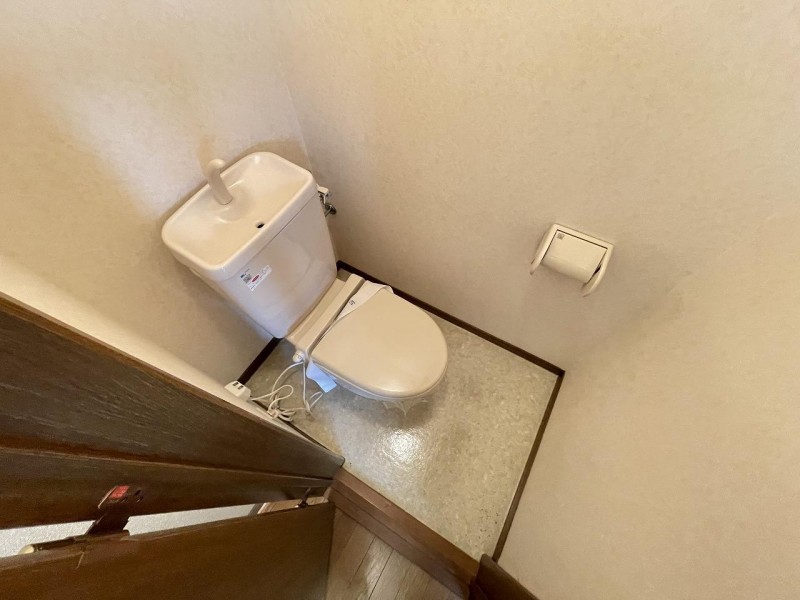 トイレ　トイレ