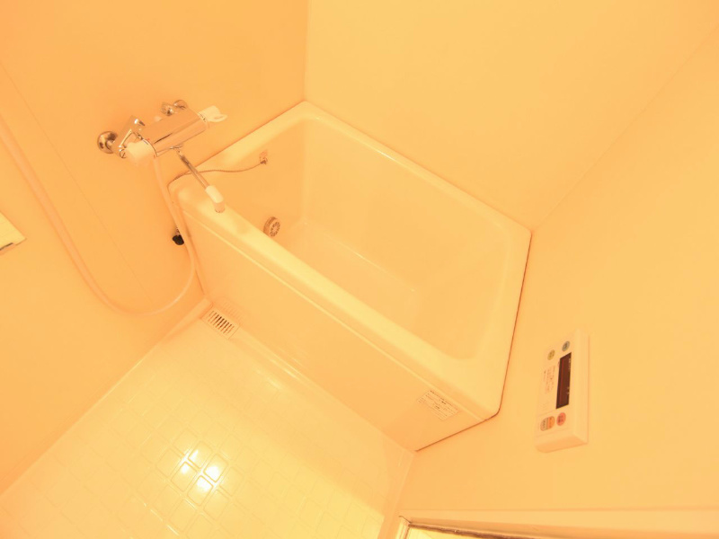 バス・シャワールーム　追い焚き　浴室暖房乾燥機　24時間換気　オートバスバスルーム