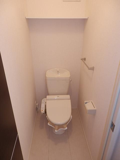 トイレ　※別号室参考写真です