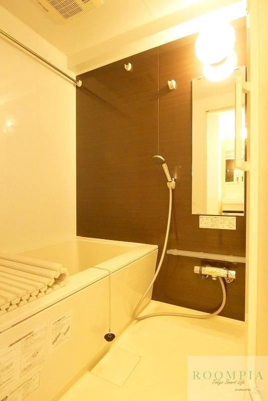 バス・シャワールーム　バス