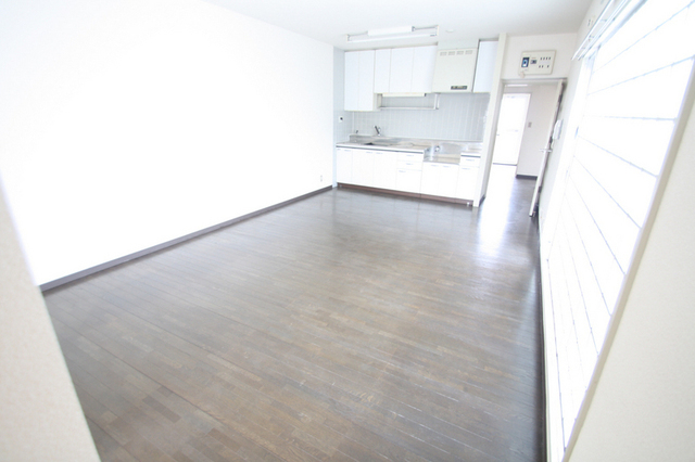 居室・リビング　※別部屋の参考写真です。　現状優先となります。