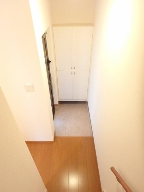 玄関　図面と現状に相違がある場合には現状を優先