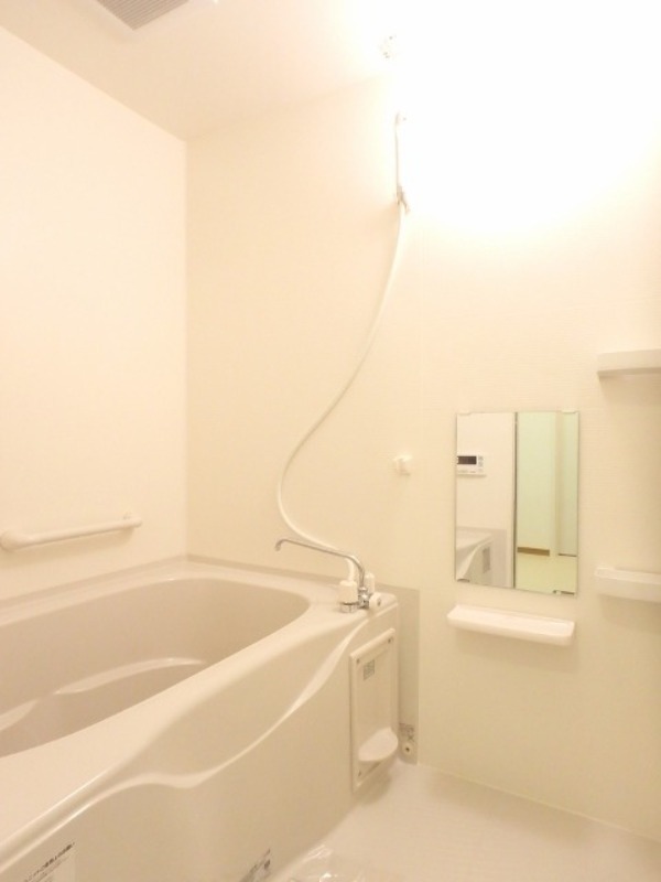 バス・シャワールーム　図面と現状に相違がある場合には現状を優先