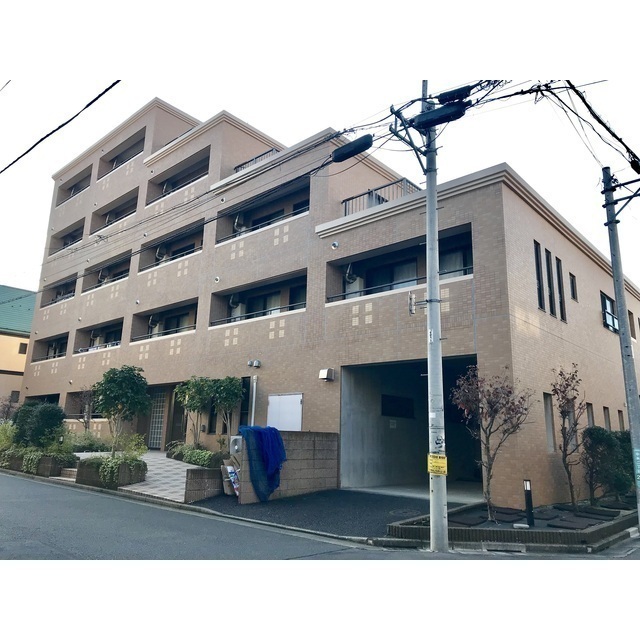 建物外観　２０１９年１１月撮影