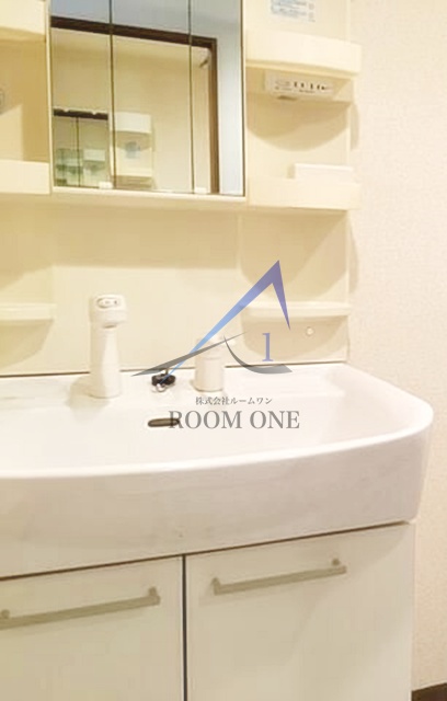 洗面設備　洗面台です。