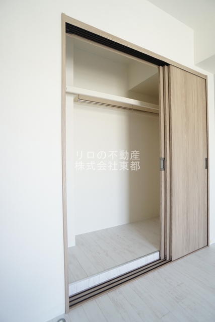 収納　パイプハンガー付き☆畳まず衣類を掛けることができます♪