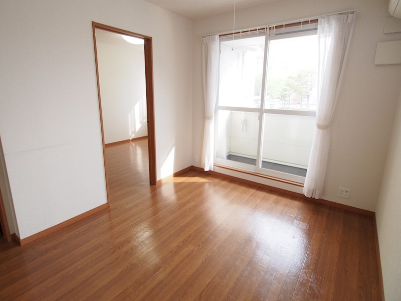 居室・リビング　同仕様写真