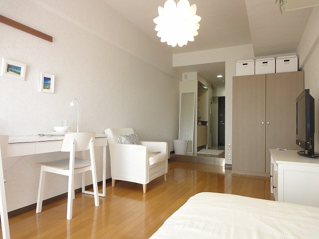 居室・リビング　モデルルームの写真です。