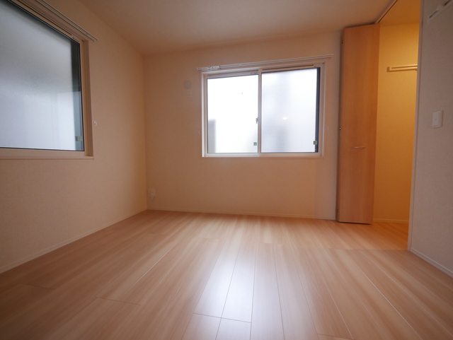 その他部屋・スペース　★２面採光で明るいお部屋です★